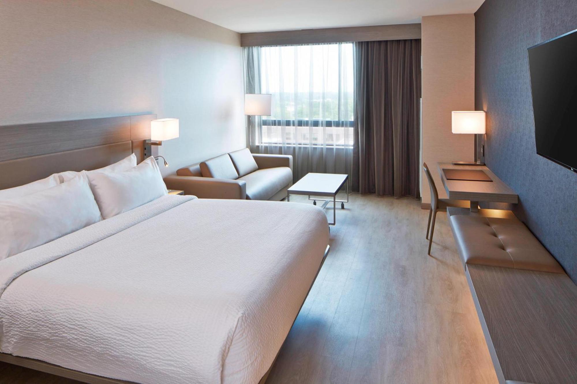 Ac Hotel By Marriott Des Moines East Village Eksteriør bilde